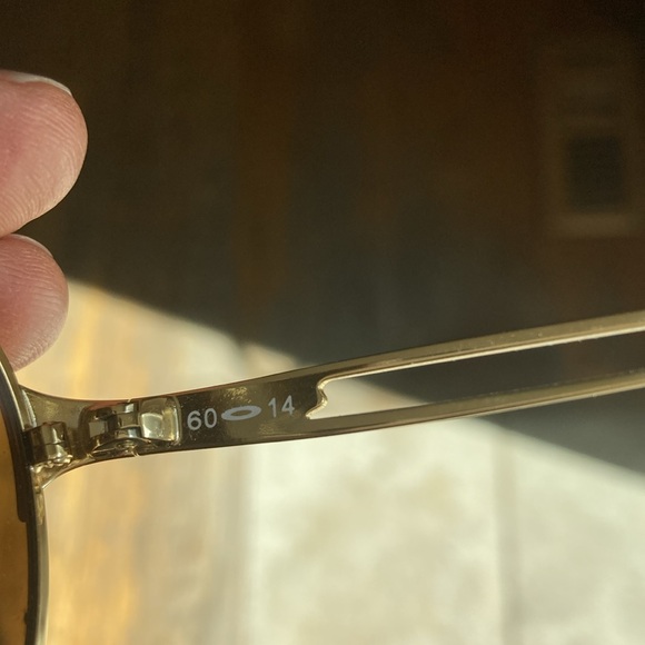 Oakley Gold Aviator Sunglasses caveat model unisex non polar 24k lens - Picture 7 of 10